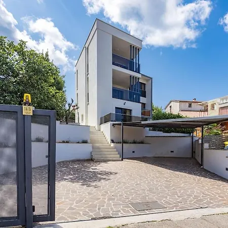 Bella Apartmán Pjescana Uvala